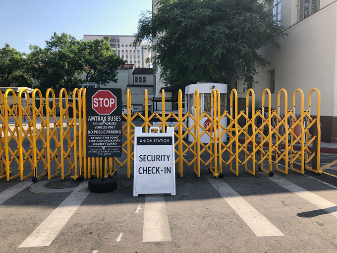 Crowd Control Gate 1.jpg