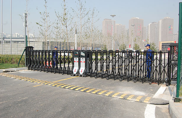 Automatic-Folding-Gate-L=9m.jpg